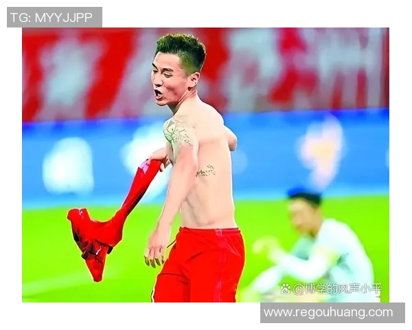 当足球巨星情绪失控时那些震撼人心的赛场发飙瞬间