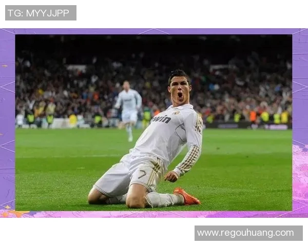 球迷心中的足球传奇：盘点那些深受喜爱的足球明星及其背后的故事